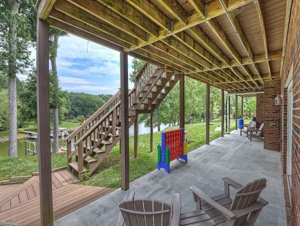 Lake Norman Home 1093979