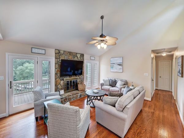Lake Norman Home 1093979