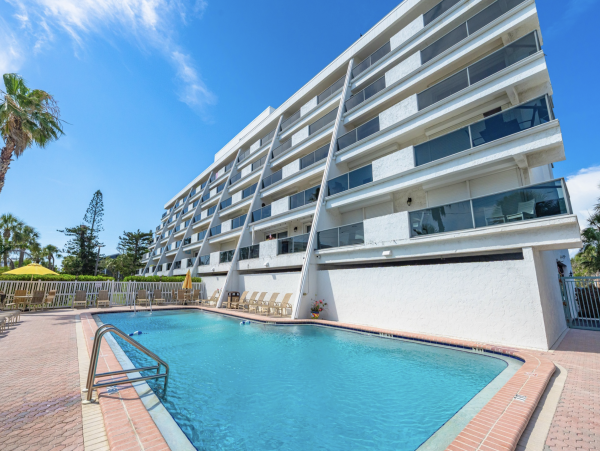 Siesta Key Beachfront Vacation Rental - Siesta Key Condo with Ocean Views