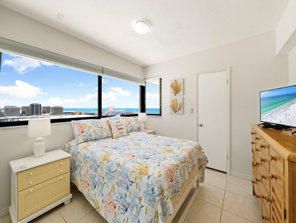 Siesta Key Beachfront Vacation Rental - Siesta Key Condo with Ocean Views