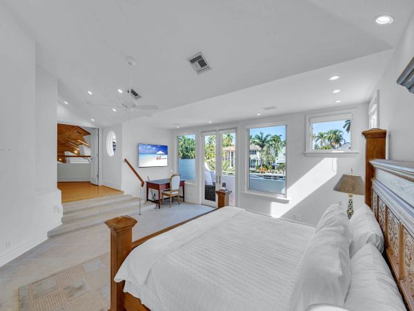 Exclusive Five Bedroom Fort Lauderdala Vacation Home
