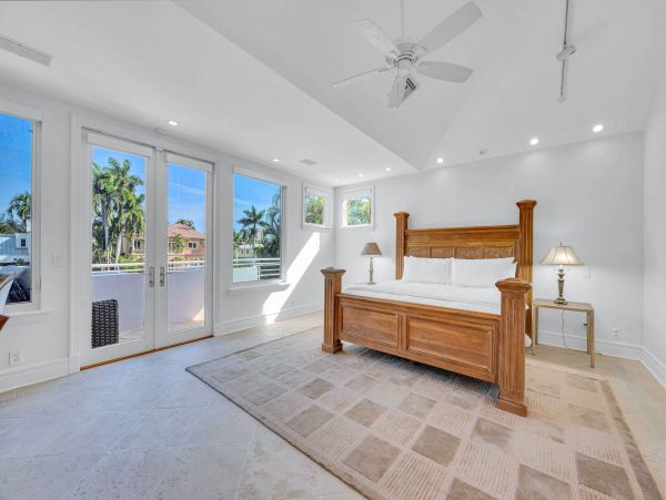 Exclusive Five Bedroom Fort Lauderdala Vacation Home