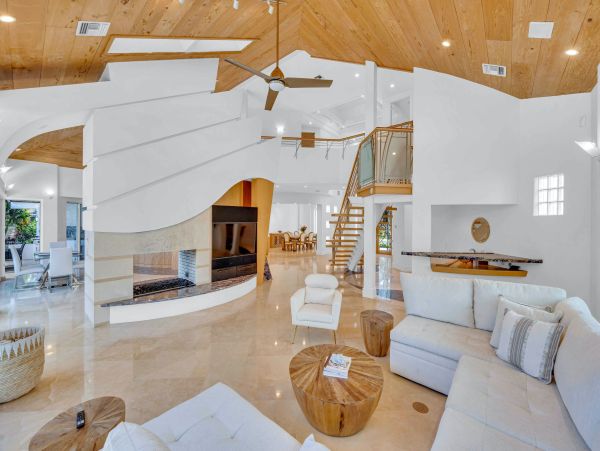 Exclusive Five Bedroom Fort Lauderdala Vacation Home