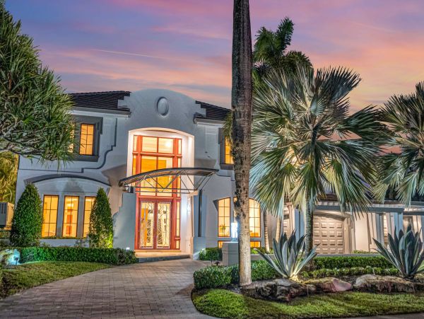 Exclusive Five Bedroom Fort Lauderdala Vacation Home