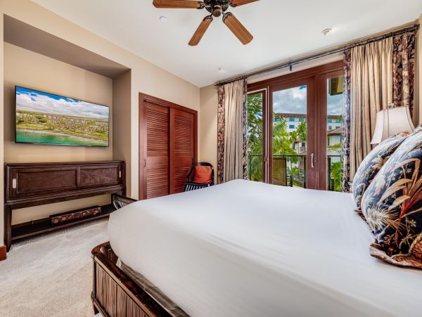 One of The most Sought After Private Villas in Waillea.