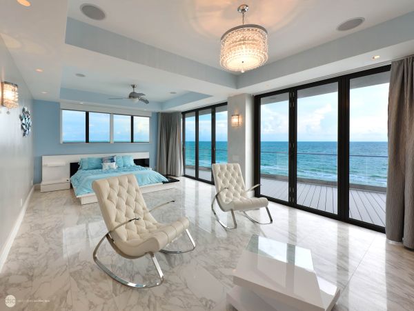 Five Bedroom Beachfront Treasure Island Vacation Home with Pool & Stunning Views