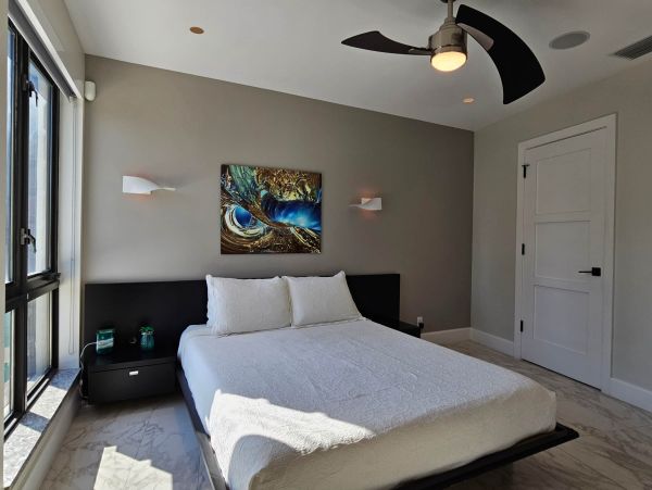 Five Bedroom Beachfront Treasure Island Vacation Home with Pool & Stunning Views