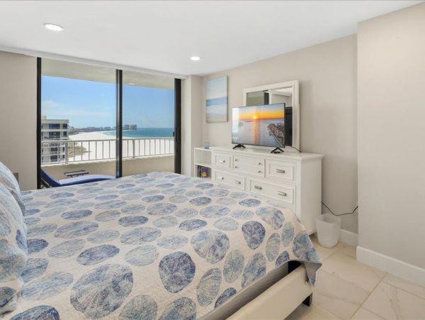 Marco Island Luxury Penthouse Pure Luxury