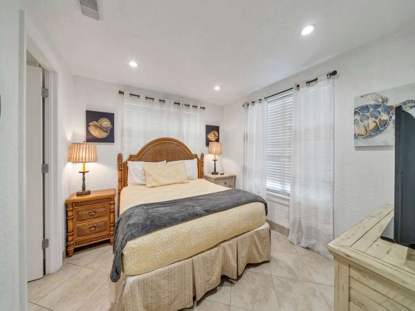 Luxury Gulf Front Vacation Rental in Miramar Beach -  Beachfront Event Home
