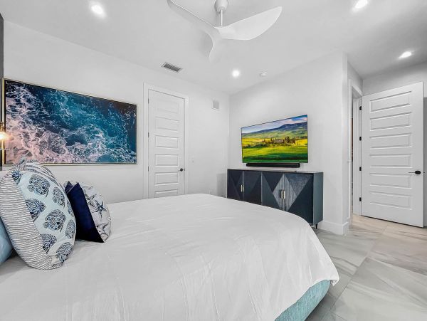 Gulf Front Vacation Rental with Private Pool & Jacuzzi Luxury Treasure Island Beach House