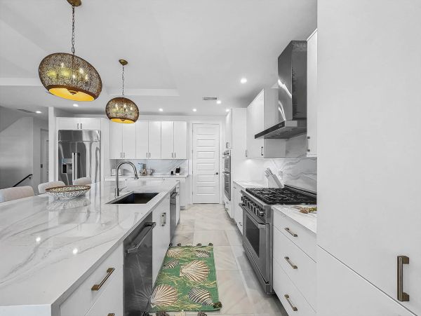 Gulf Front Vacation Rental with Private Pool & Jacuzzi Luxury Treasure Island Beach House