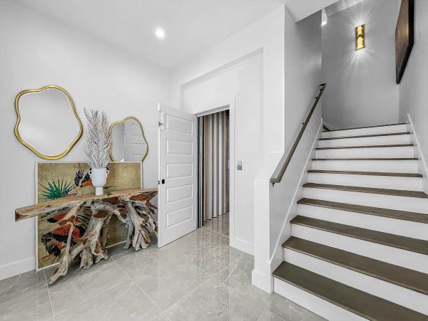Gulf Front Vacation Rental with Private Pool & Jacuzzi Luxury Treasure Island Beach House