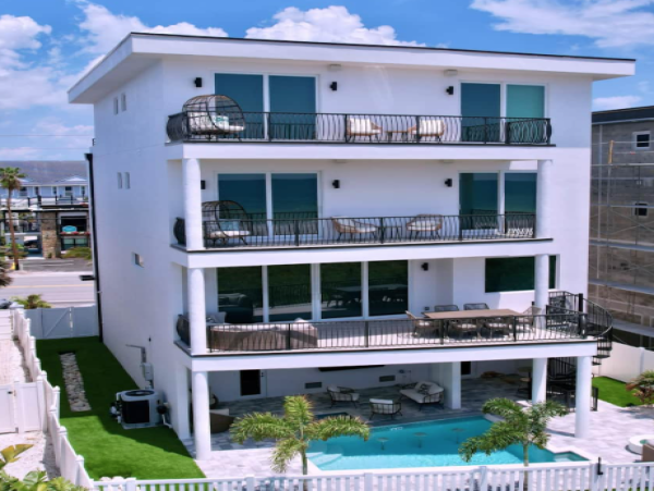 Gulf Front Vacation Rental with Private Pool & Jacuzzi Luxury Treasure Island Beach House