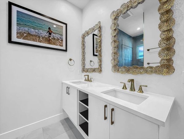 Gulf Front Vacation Rental with Private Pool & Jacuzzi Luxury Treasure Island Beach House