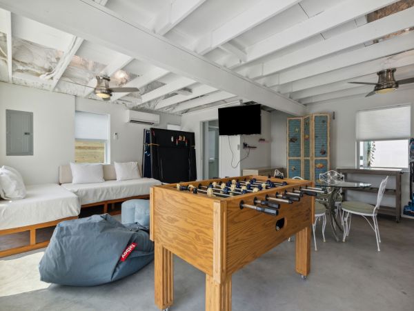 Amelia Island Five Bedroom Steps to the Beach Vacation Rental