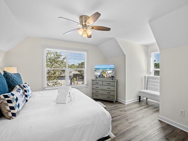 Santa Rosa Beach Scenic 30A Vacation Rental Sleeps 18