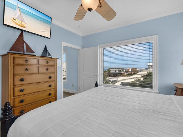 Miramar Beach Vacation Rental Luxury 6-Bedroom Pool Home