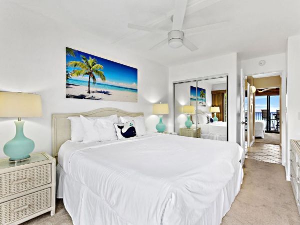 Maui Oceanfront Condo Luxury Beachfront Rental in Kahana