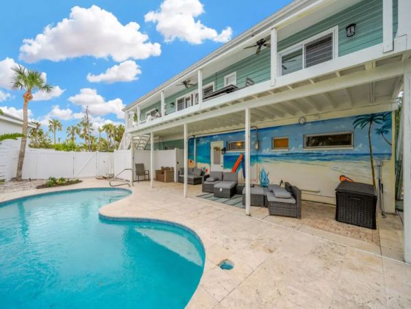 Siesta Key Vacation Rental with Private Pool - Luxury Waterfront Home