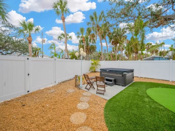 Siesta Key Vacation Rental with Private Pool - Luxury Waterfront Home