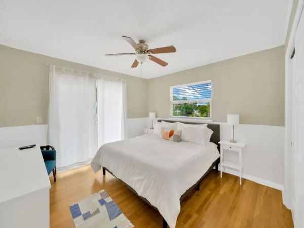 Siesta Key Vacation Rental with Private Pool - Luxury Waterfront Home