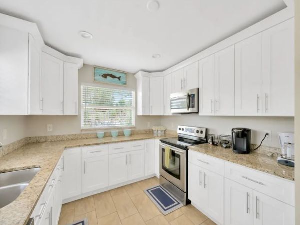 Siesta Key Vacation Rental with Private Pool - Luxury Waterfront Home