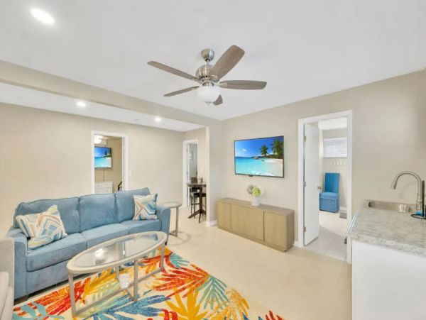 Siesta Key Vacation Rental with Private Pool - Luxury Waterfront Home
