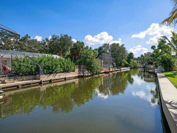 Siesta Key Vacation Rental with Private Pool - Luxury Waterfront Home