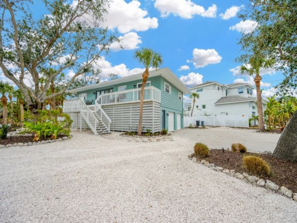 Siesta Key Vacation Rental with Private Pool - Luxury Waterfront Home