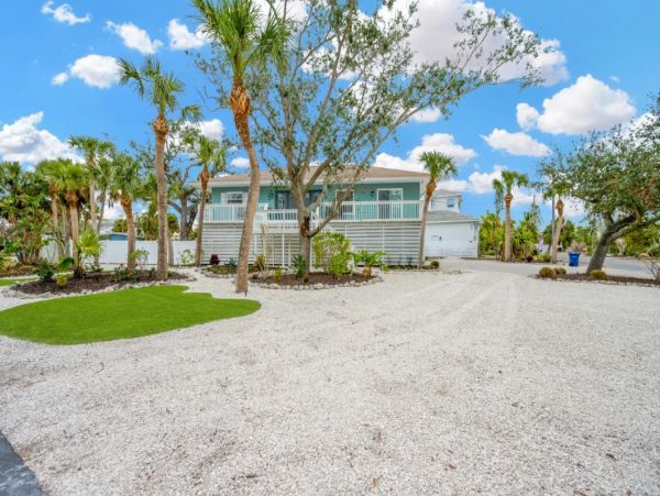 Siesta Key Vacation Rental with Private Pool - Luxury Waterfront Home