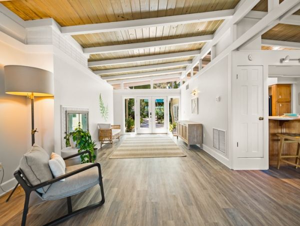 Siesta Key Bayfront Vacation Rental with Dock & Guest House