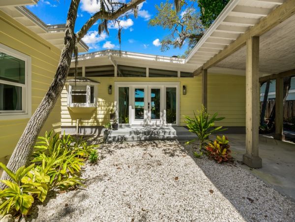 Siesta Key Bayfront Vacation Rental with Dock & Guest House