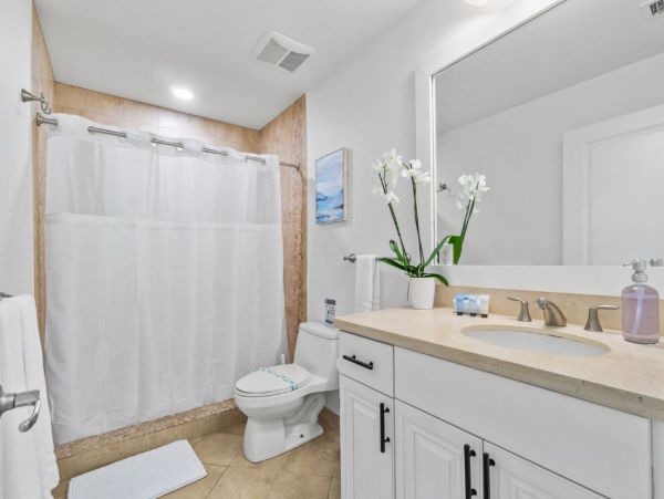 Luxury Lauderdale By The Sea  Vacation Rental with Private Pool
