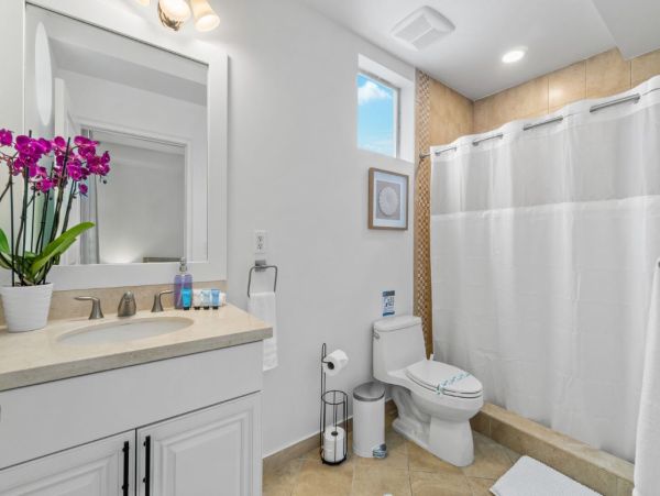 Luxury Lauderdale By The Sea  Vacation Rental with Private Pool