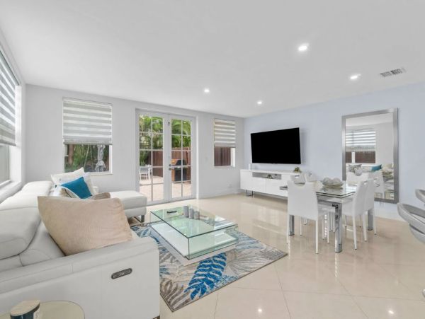 Luxury Lauderdale By The Sea  Vacation Rental with Private Pool