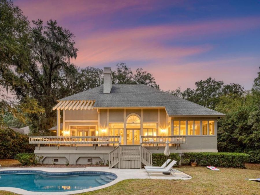Hilton Head Vacation Rental with Pool & Golf Vie