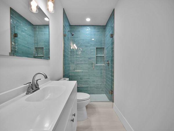 Boca Raton Vacation Rental Five Bedroom with Heated Pool & Near Beach