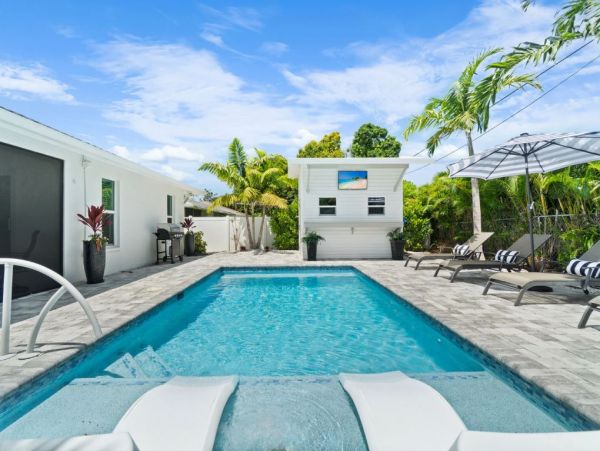 Naples Vacation Rental Luxury 4-Bed Naples Beach House