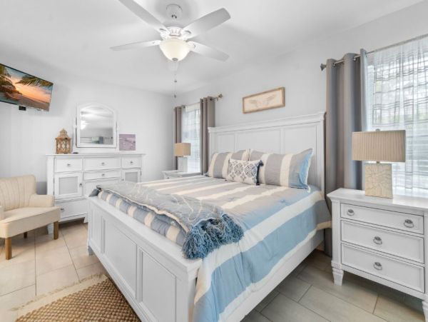 Naples Vacation Rental Luxury 4-Bed Naples Beach House