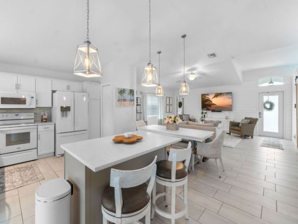 Naples Vacation Rental Luxury 4-Bed Naples Beach House