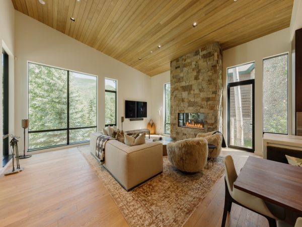 Vail Vacation Rental Luxury 5-Bed Alpine Retreat in West Vail