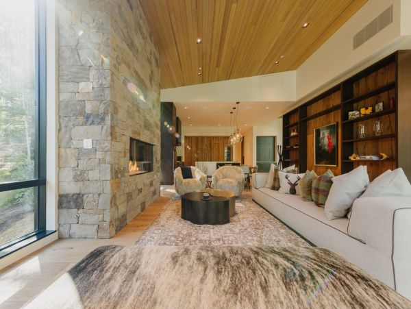 Vail Vacation Rental Luxury 5-Bed Alpine Retreat in West Vail