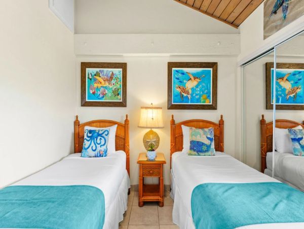 Oceanfront 2-Bedroom Condo in West Maui Ultimate Paradise Retreat