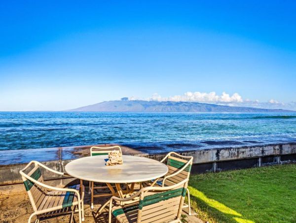 Oceanfront 2-Bedroom Condo in West Maui Ultimate Paradise Retreat