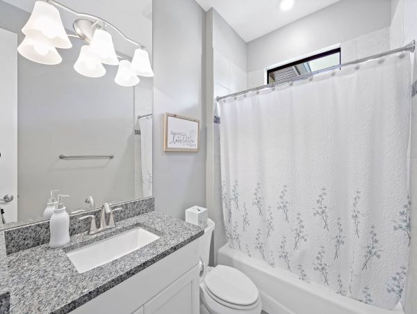 Florida Waterfront Vacation Rental Luxury Tropical Home