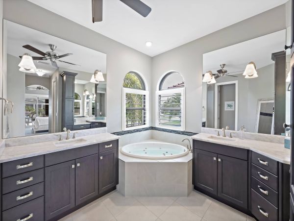 Florida Waterfront Vacation Rental Luxury Tropical Home