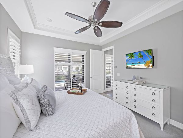Florida Waterfront Vacation Rental Luxury Tropical Home