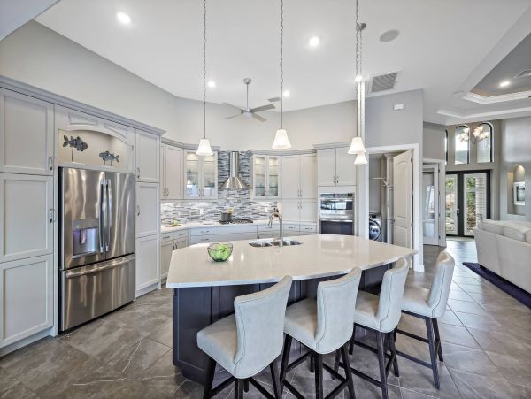 Florida Waterfront Vacation Rental Luxury Tropical Home