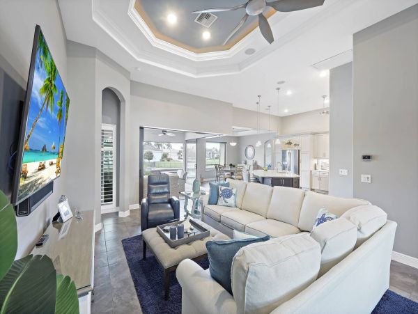 Florida Waterfront Vacation Rental Luxury Tropical Home