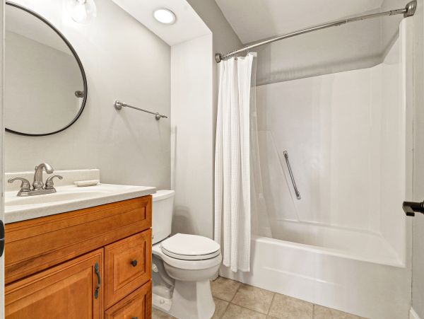 Hilton Head Vacation Rental | Lagoon-Front Beach House with Pool